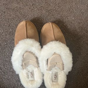 UGG Disquette Tan (Women’s 9) Gently Worn